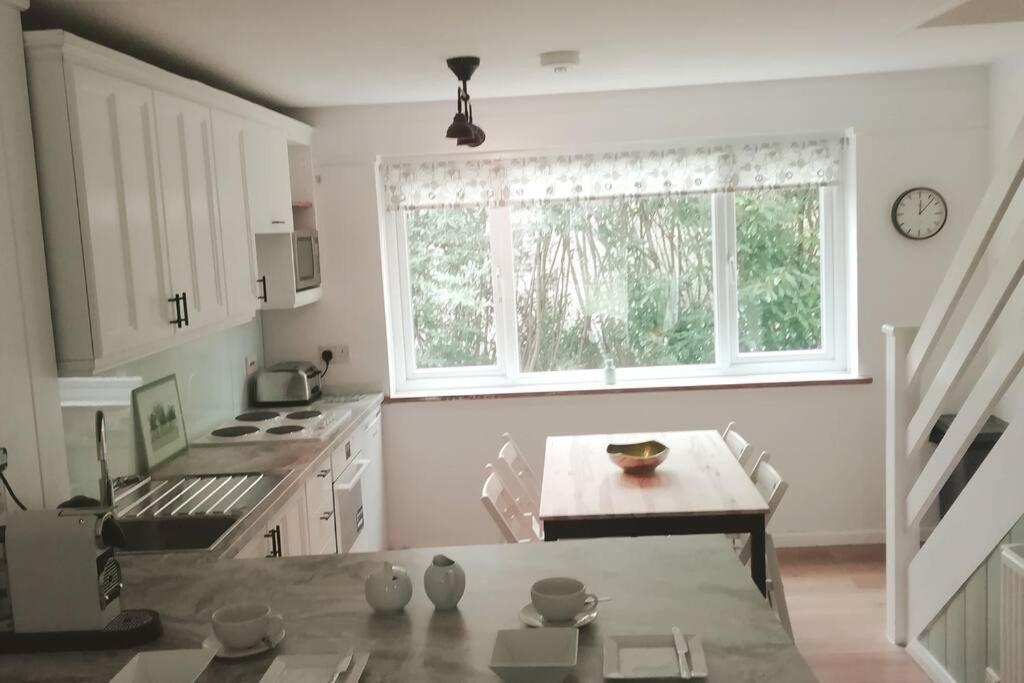 Cornwall Family Friendly Villa With Free Use Of Pool, Soft Play, Mini Golf, Tennis, Gym, Fitness Classes, Sauna And Ice Baths New Quay Zewnętrze zdjęcie