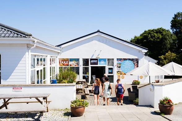 Cornwall Family Friendly Villa With Free Use Of Pool, Soft Play, Mini Golf, Tennis, Gym, Fitness Classes, Sauna And Ice Baths New Quay Zewnętrze zdjęcie